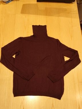 Women's Burgundy Turtleneck Sweater